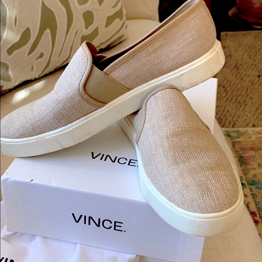 👟Vince “Blair” slip on- Straw -size 7 M